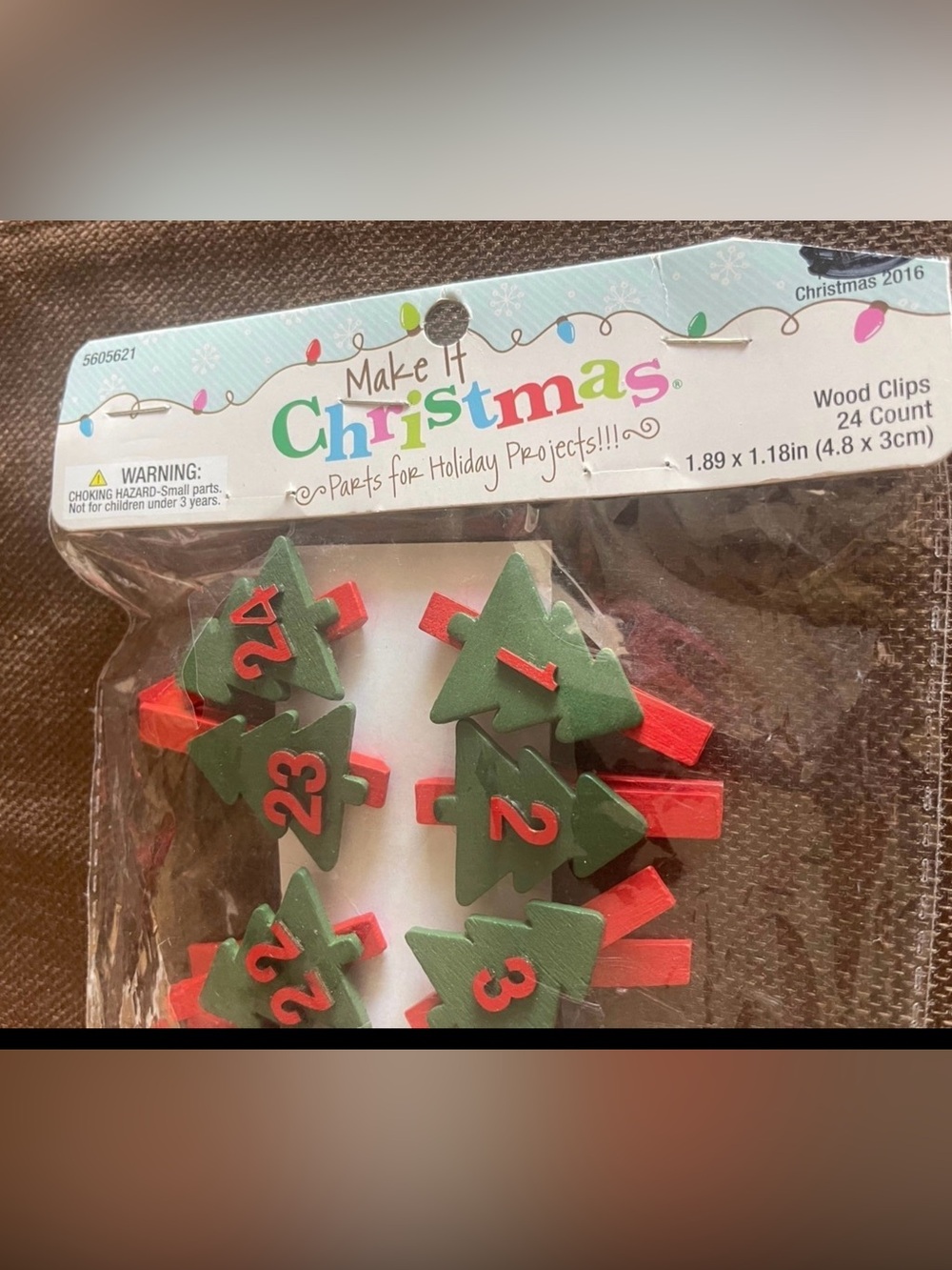 Christmas countdown wood clips NEW
